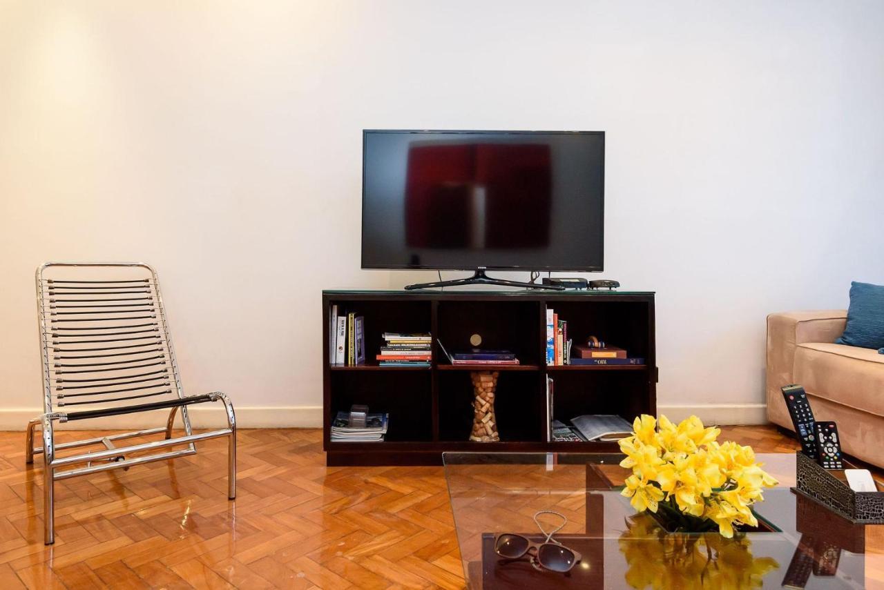 Omar Do Rio - Bm 405 Espaçoso 3 Quartos Com Garagem, No Leblon Próximo A Dias Ferreira, Internet 240mbps, Smart Tv, 05 Minutos A Pé Da Do Leblon E Do Metrô